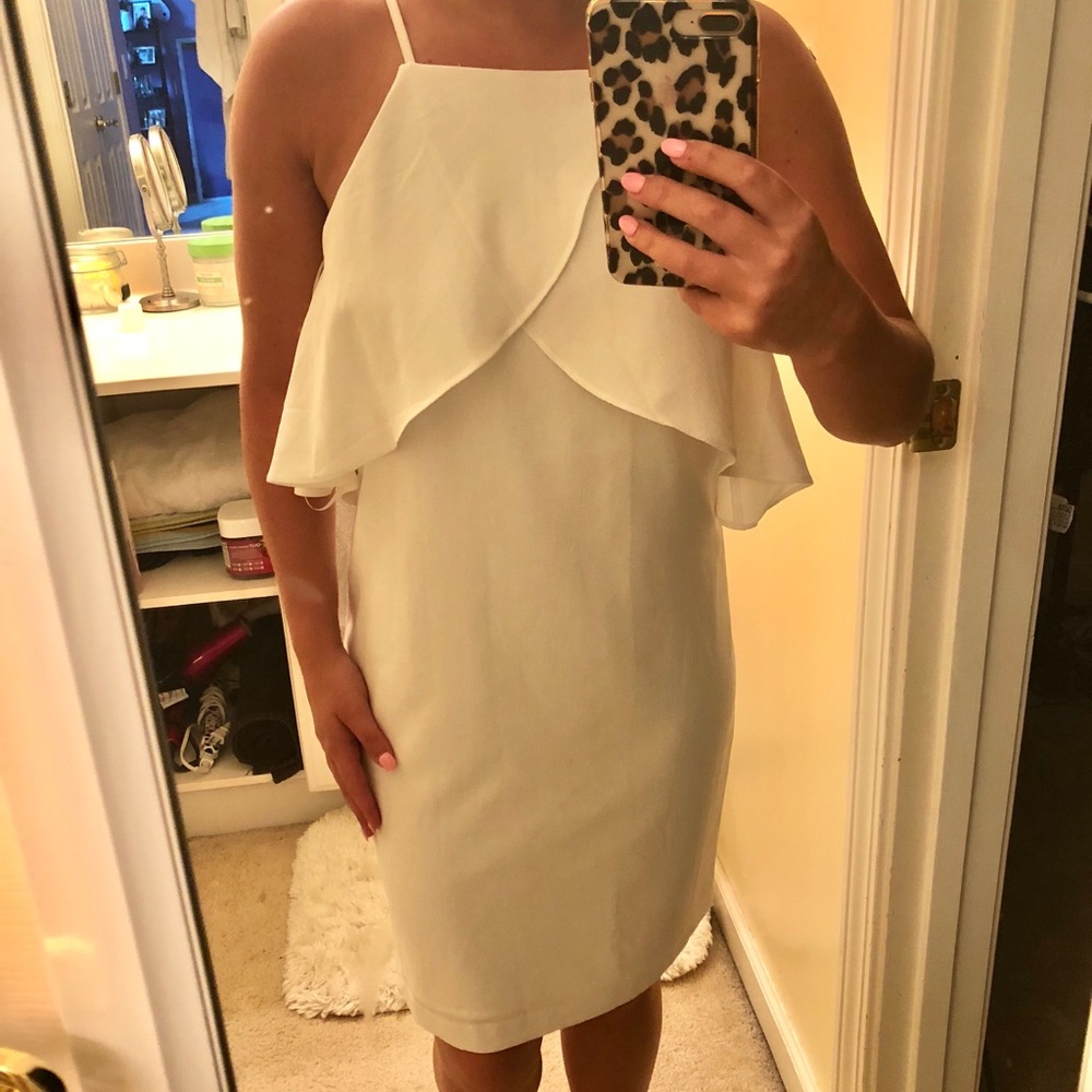 White dress - Entourage